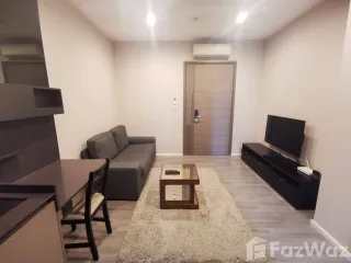 Condo en alquiler de 1 habitaciones en Khlong Toei, Bangkok