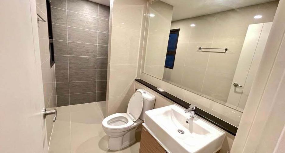 For rent 5 bedrooms house in Sai Mai, Bangkok
