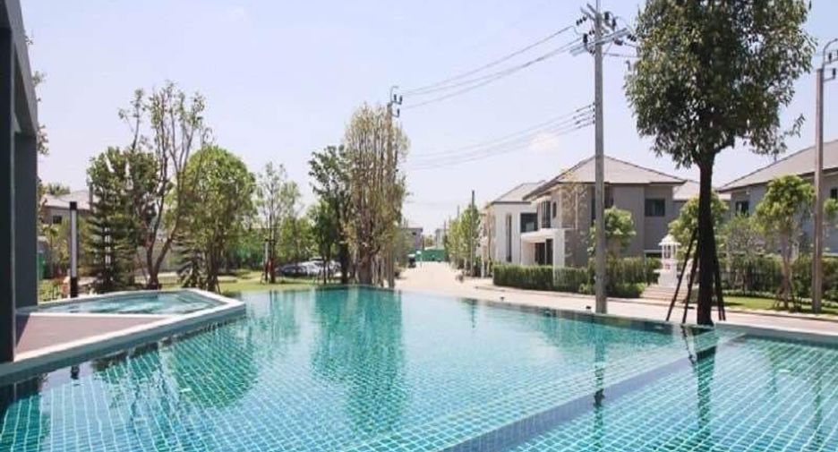 For rent 5 bedrooms house in Sai Mai, Bangkok