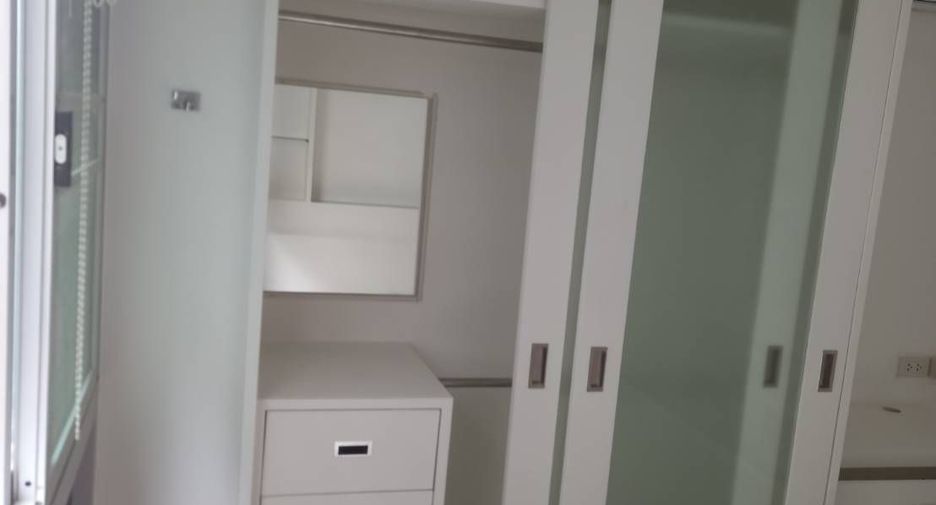 For rent 1 bed condo in Huai Khwang, Bangkok