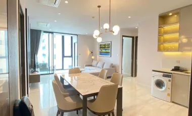 For rent 3 bedrooms condo in Sathon, Bangkok