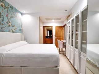 For rent 2 bedrooms condo in Sathon, Bangkok