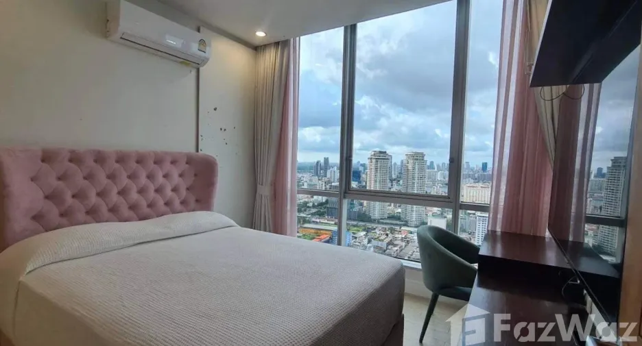 For rent 2 bedrooms condo in Sathon, Bangkok