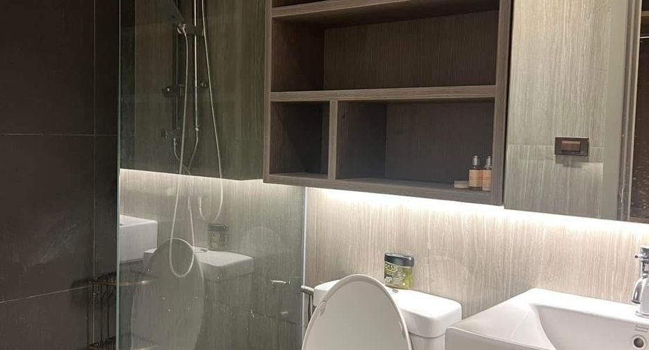 For rent 2 bedrooms condo in Phasi Charoen, Bangkok