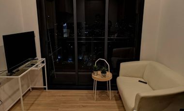 For rent 1 bed condo in Phaya Thai, Bangkok