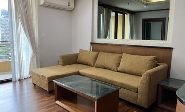 For rent 2 bedrooms condo in Pathum Wan, Bangkok