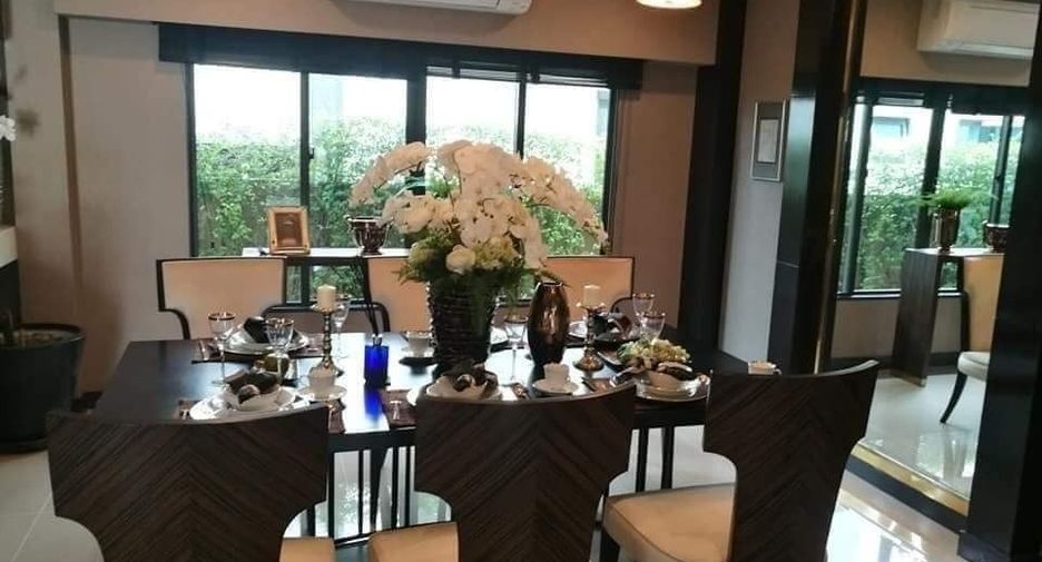 Casa en alquiler de 5 habitaciones en Bang Kapi, Bangkok