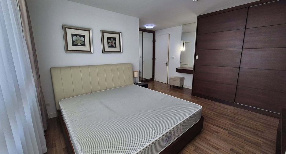 À louer 2 chambres condo à Watthana, Bangkok