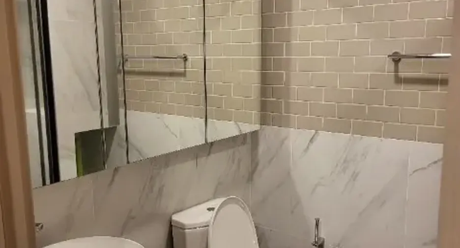 For rent 1 bed condo in Ratchathewi, Bangkok