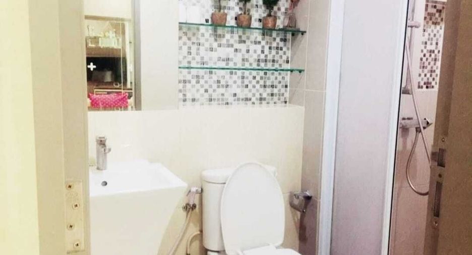 For rent 1 bed condo in Huai Khwang, Bangkok