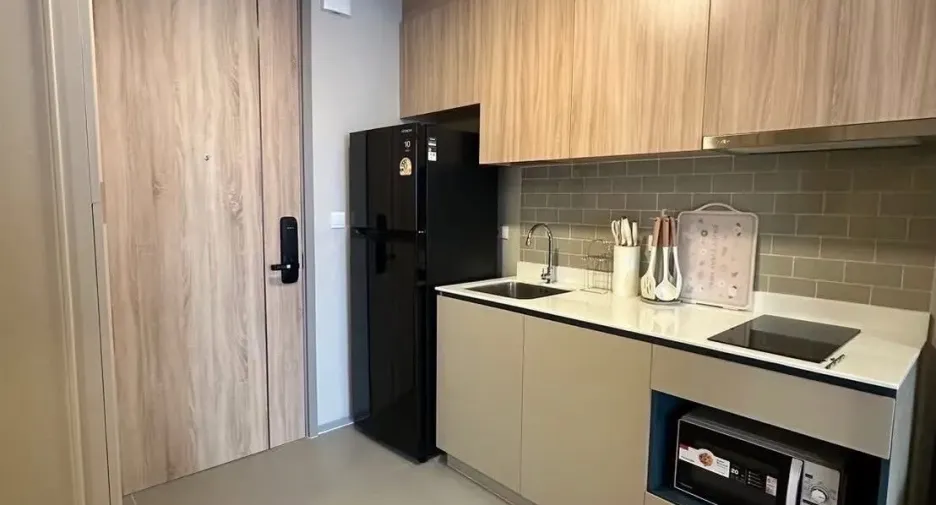 For rent 1 bed condo in Ratchathewi, Bangkok