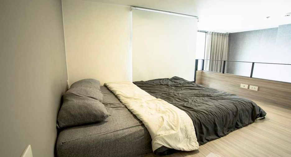 For rent 1 bed condo in Ratchathewi, Bangkok