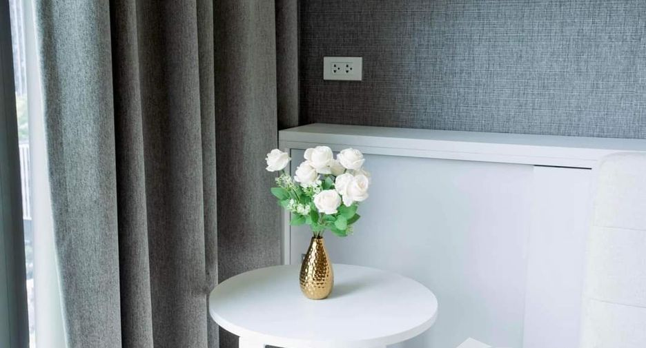 For rent 1 bed condo in Ratchathewi, Bangkok