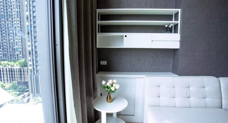 For rent 1 bed condo in Ratchathewi, Bangkok
