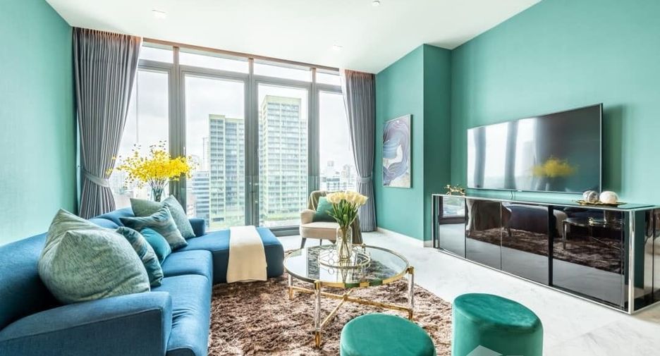 For rent 2 bedrooms condo in Watthana, Bangkok