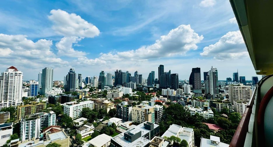 For rent 1 bed condo in Watthana, Bangkok