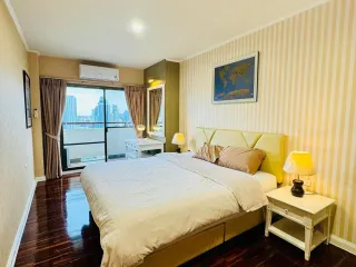 For rent 1 Beds condo in Watthana, Bangkok