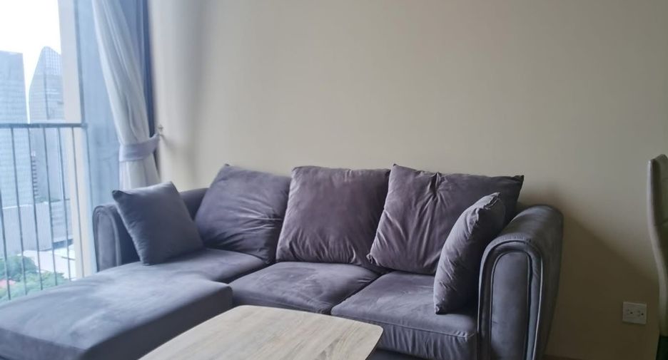 For rent 1 bed condo in Watthana, Bangkok