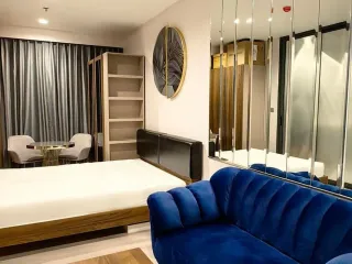 For rent studio condo in Huai Khwang, Bangkok