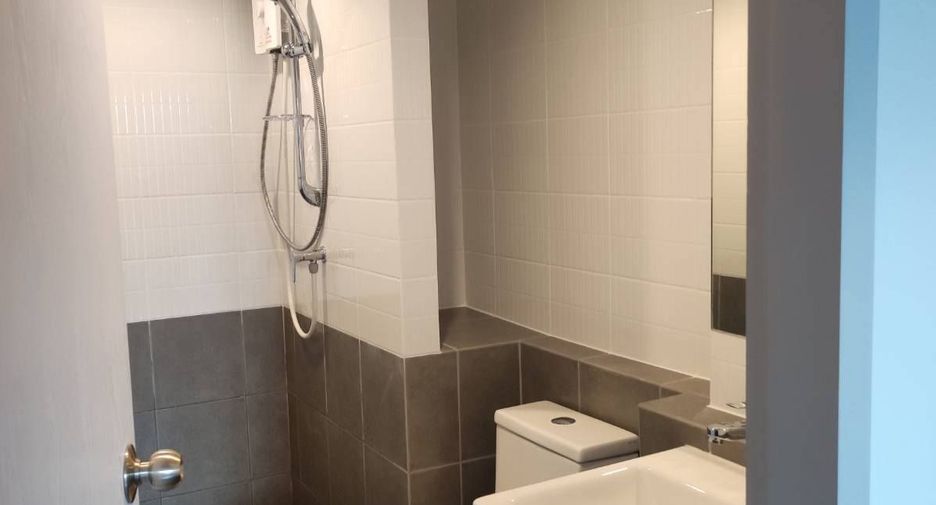 For rent studio condo in Huai Khwang, Bangkok