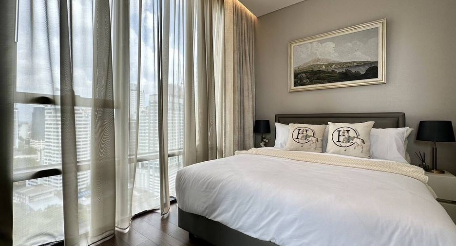 For rent 2 bedrooms condo in Watthana, Bangkok