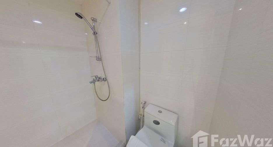 For rent 2 bedrooms apartment in Watthana, Bangkok