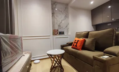 À louer 1 chambre condo à Huai Khwang, Bangkok