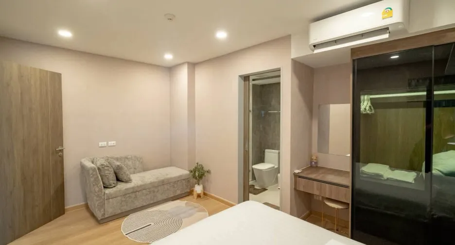 Wohnung zur Miete mit 2 Zimmer in Huai Khwang, Bangkok