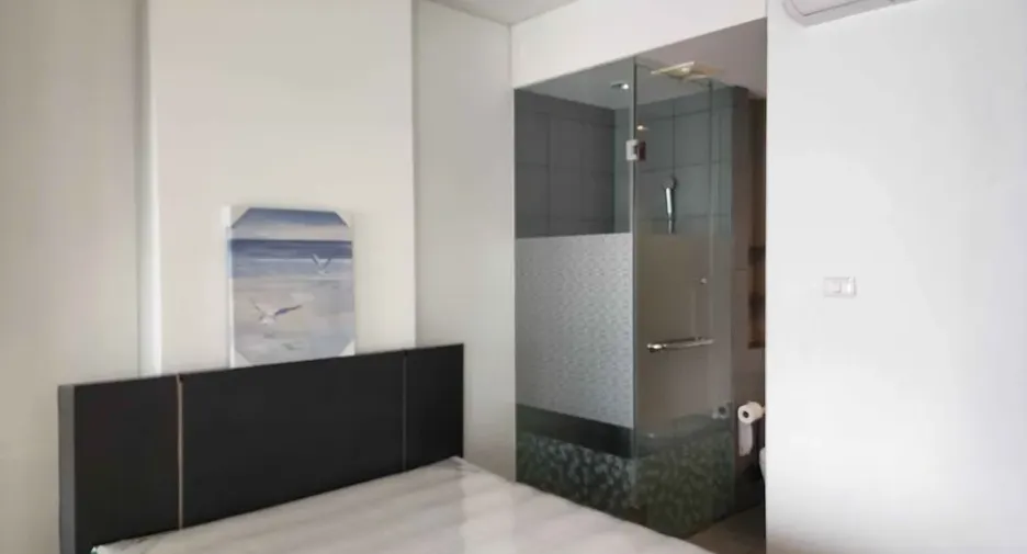 For rent 1 bed condo in Phaya Thai, Bangkok