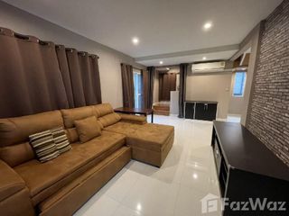 For rent 3 bedrooms house in Suan Luang, Bangkok