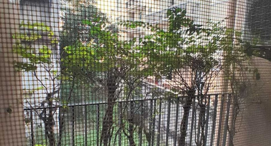 For rent 2 bedrooms condo in Sathon, Bangkok