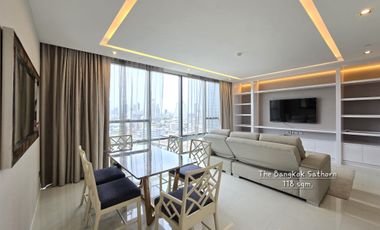 For rent 2 bedrooms condo in Sathon, Bangkok
