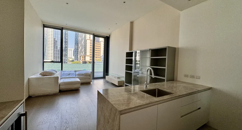 À louer 1 chambre condo à Pathum Wan, Bangkok