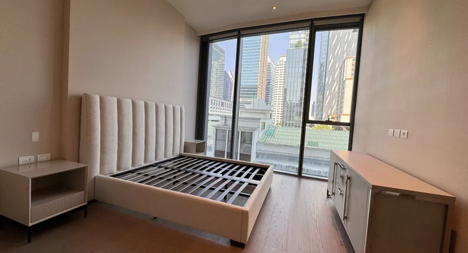 À louer 1 chambre condo à Pathum Wan, Bangkok