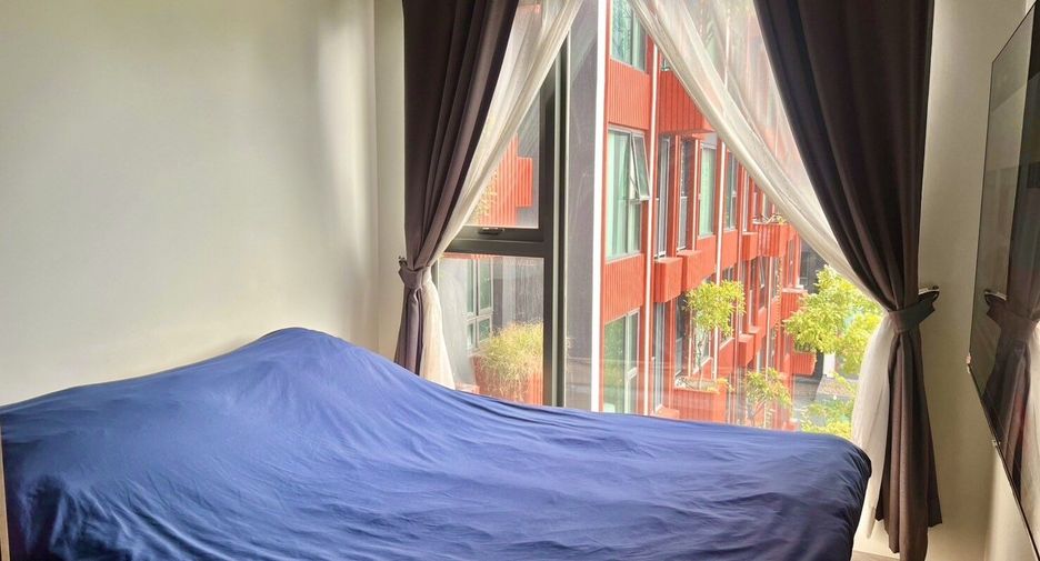 For rent 1 bed condo in Phra Khanong, Bangkok