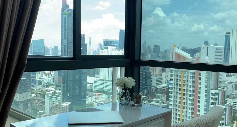 For rent 2 bedrooms condo in Sathon, Bangkok