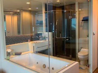 For rent 2 bedrooms condo in Sathon, Bangkok