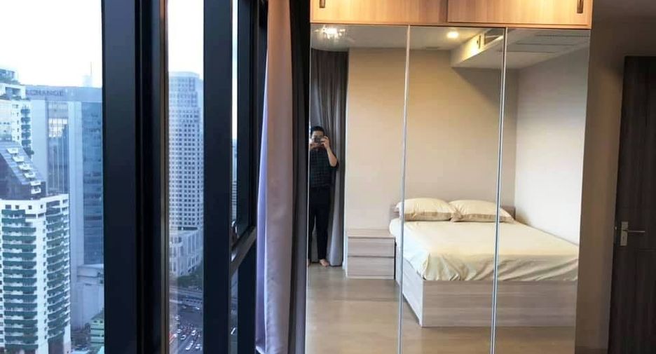 For rent 2 bedrooms condo in Khlong Toei, Bangkok