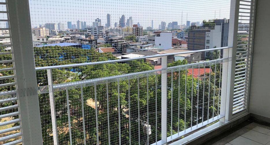 Wohnung zur Miete mit 3 Zimmer in Sathon, Bangkok