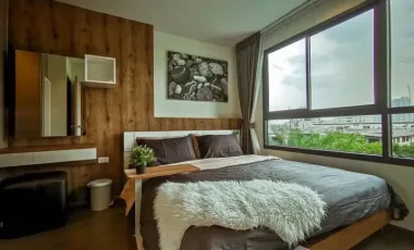À louer 1 chambre condo à Phra Khanong, Bangkok
