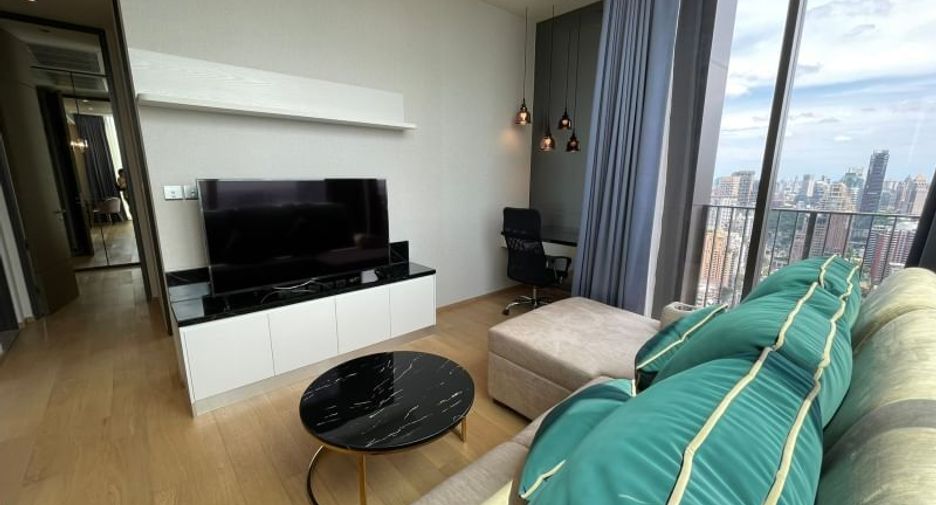 Wohnung zur Miete mit 2 Zimmer in Pathum Wan, Bangkok