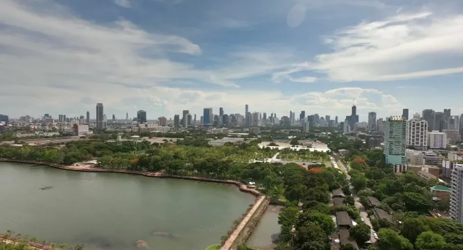 Wohnung zur Miete mit 3 Zimmer in Khlong Toei, Bangkok