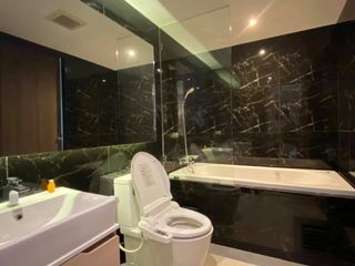 Condo en alquiler de 1 habitaciones en Bang Rak, Bangkok