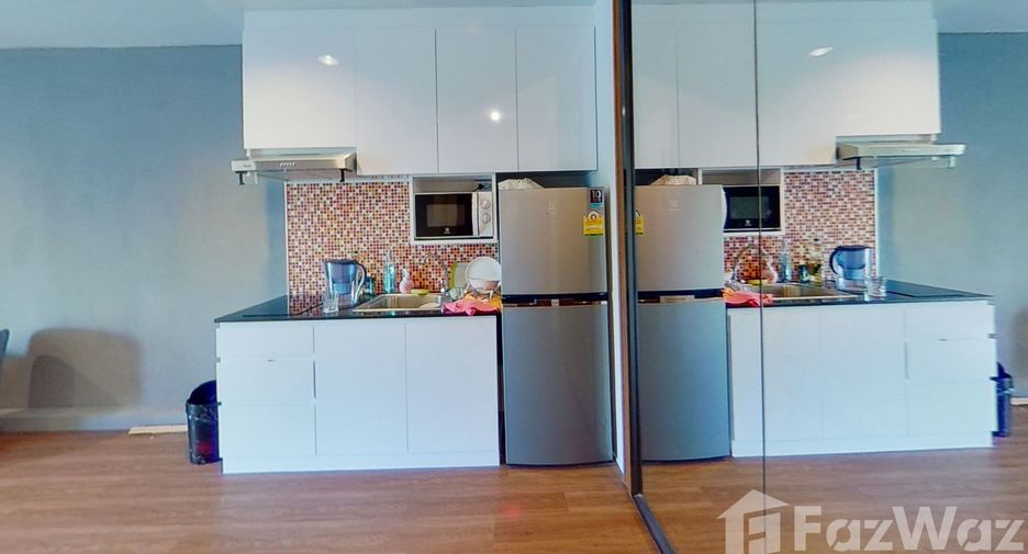 Wohnung zur Miete mit 1 Zimmer in Pathum Wan, Bangkok