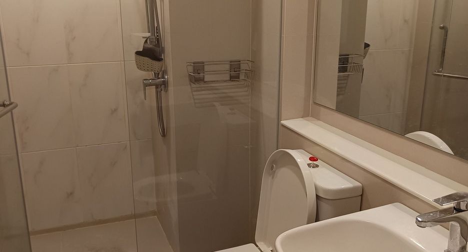 For rent 1 bed condo in Mueang Samut Prakan, Samut Prakan