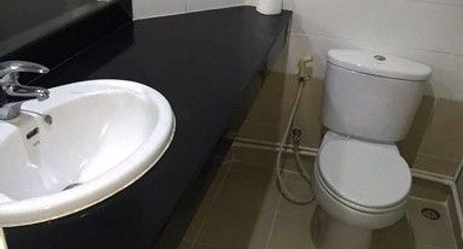 Wohnung zur Miete mit 2 Zimmer in Yan Nawa, Bangkok