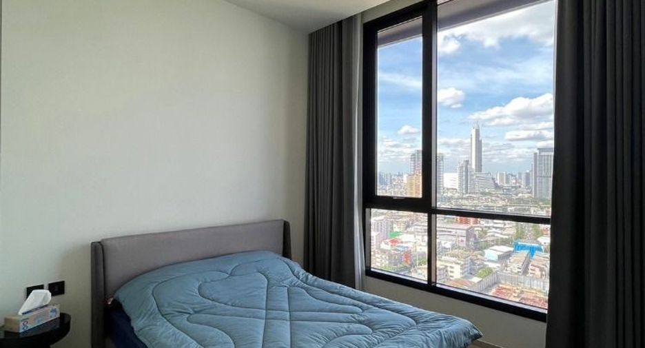 Condo en alquiler de 1 habitaciones en Khlong San, Bangkok