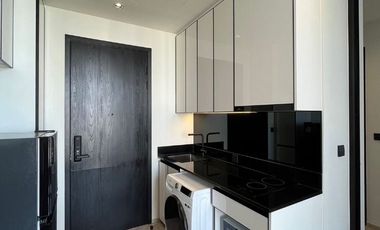For rent 1 bed condo in Khlong San, Bangkok