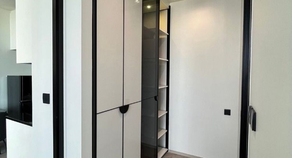 Condo en alquiler de 1 habitaciones en Khlong San, Bangkok