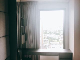 À louer 1 chambre condo à Khlong San, Bangkok